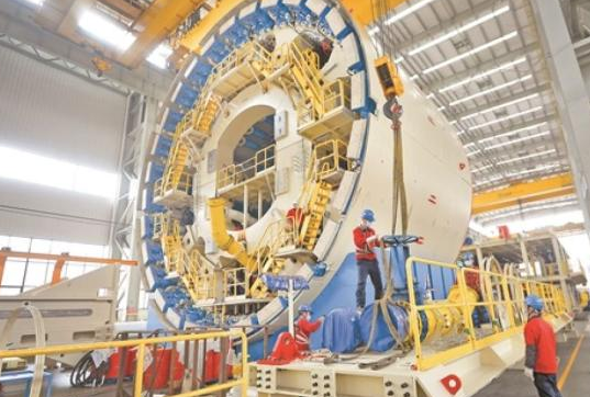 盾構(gòu)機(jī)組件安裝