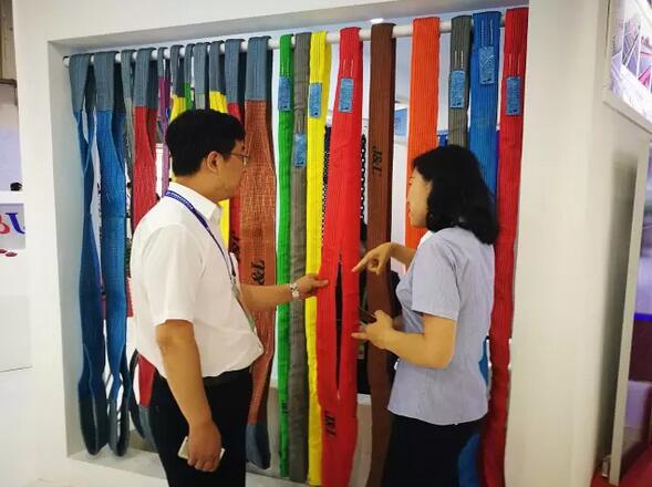 巨力索具廊坊國際經(jīng)濟貿(mào)易洽談會受客戶青睞